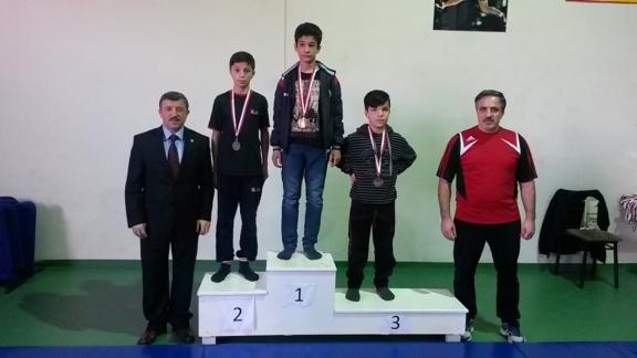 İmam - Hatip Ortaokulunun İl Güreş Turnuvasındaki Başarıları