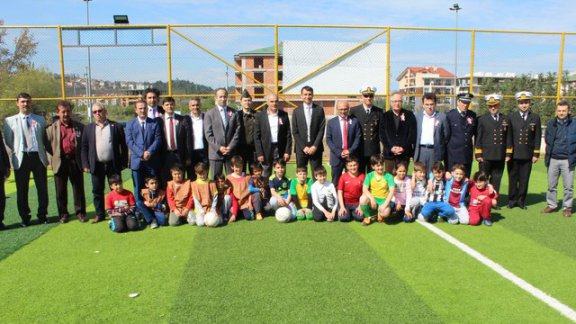 23 Nisan Ulusal Egemenlik ve Bayramı Mini Futbol ve Yakan Top Turnuvaları Başladı