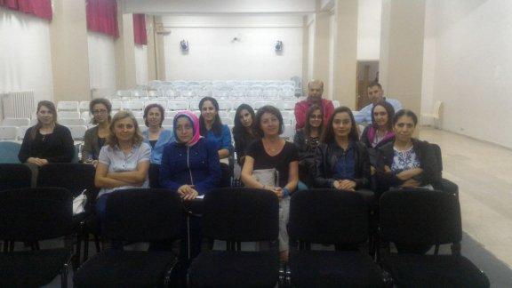 1. Sınıf ÖğretmenleriyleYenilenen Müfredat Bilgilendirme Toplantısı Yapıldı
