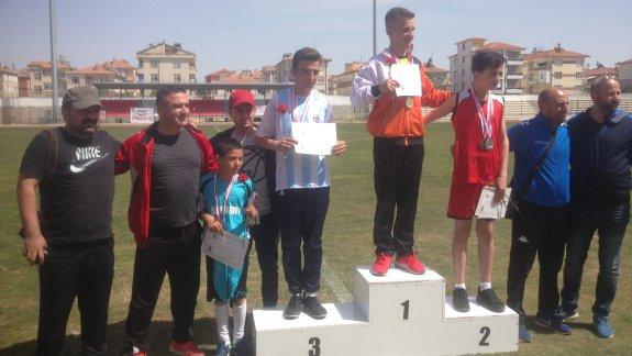 İlçemiz Hürriyet Ortaokulu Öğrencisi Özel Eğitim Öğrencileri Arası Düzenlenen Türkiye Atletizm Şampiyonasında 4. Olmuştur.